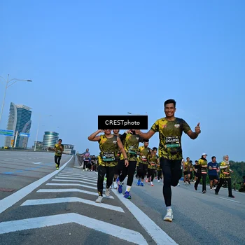 Runner Photo 6353996