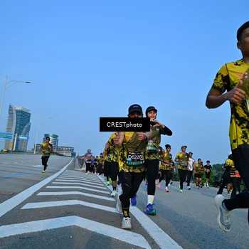 Runner Photo 6354017