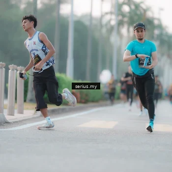 Runner Photo 6354029