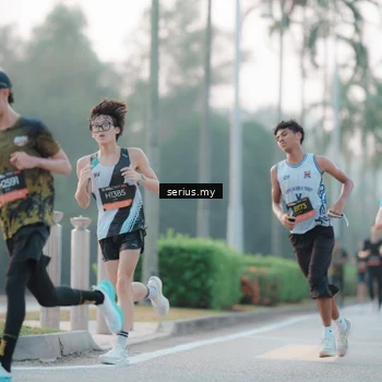 Runner Photo 6354031
