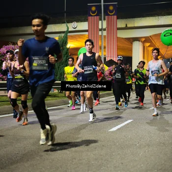 Runner Photo 6354034