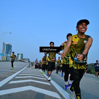 Runner Photo 6354040