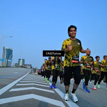 Runner Photo 6354049