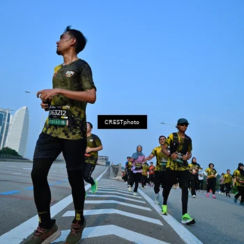 Runner Photo 6354082