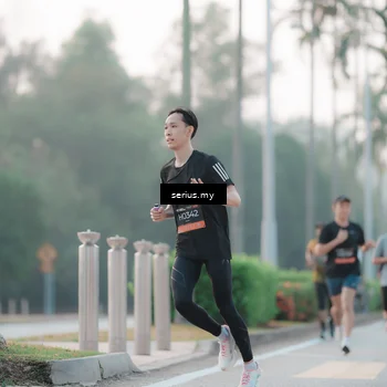 Runner Photo 6354086
