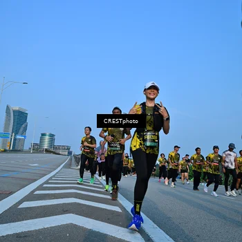 Runner Photo 6354088
