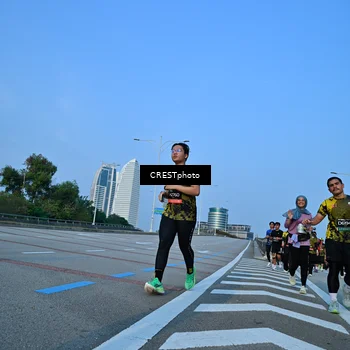 Runner Photo 6354090