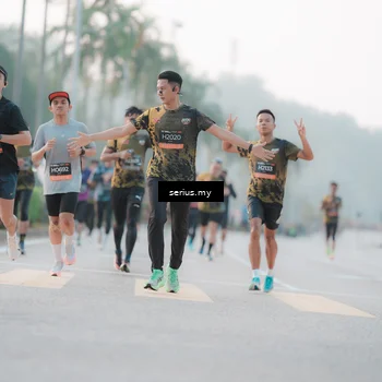 Runner Photo 6354110