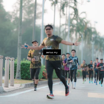 Runner Photo 6354143