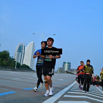 Runner Photo 6354146