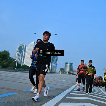 Runner Photo 6354148