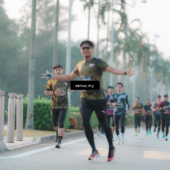 Runner Photo 6354149