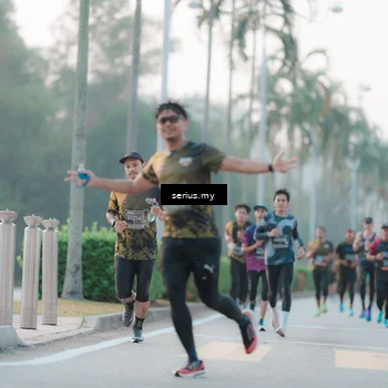 Runner Photo 6354152