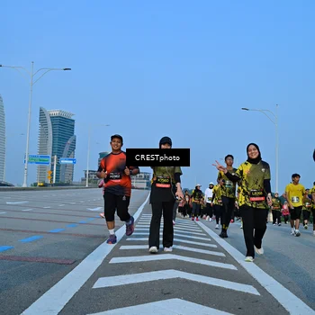 Runner Photo 6354173