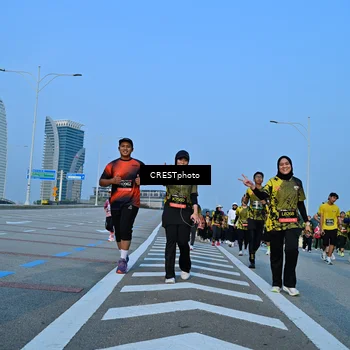 Runner Photo 6354179