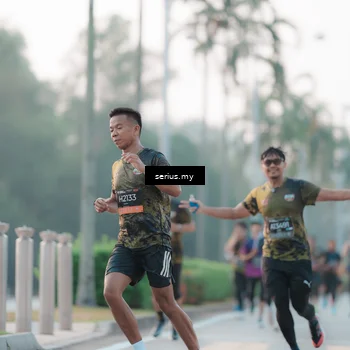 Runner Photo 6354183