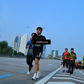 Runner Photo 6354195