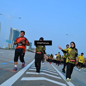Runner Photo 6354223
