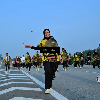 Runner Photo 6354240