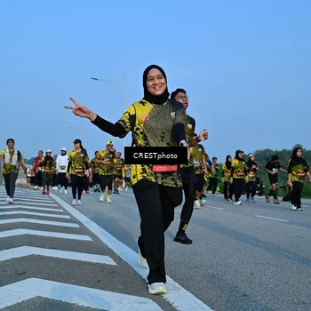 Runner Photo 6354243