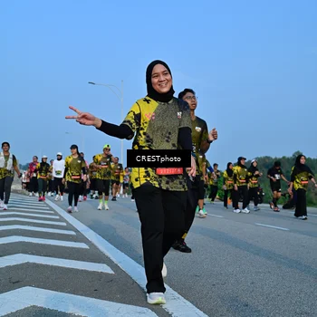 Runner Photo 6354245