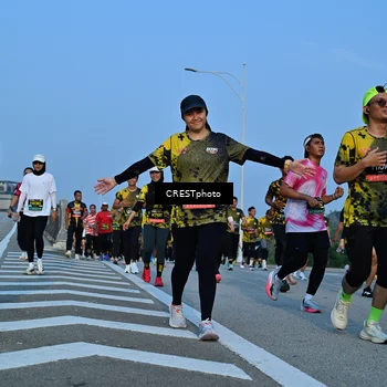 Runner Photo 6354276