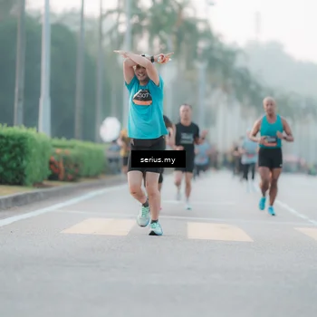Runner Photo 6354283