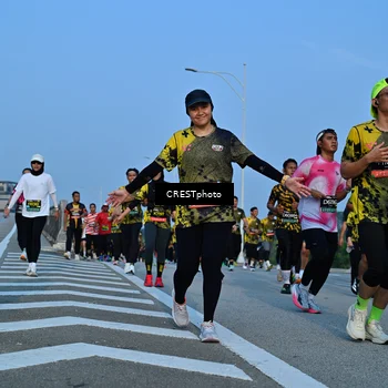 Runner Photo 6354303