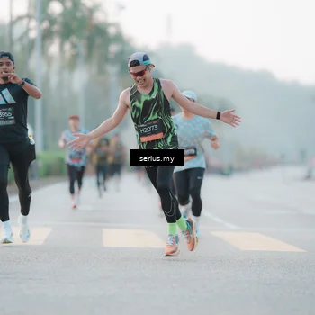 Runner Photo 6354314