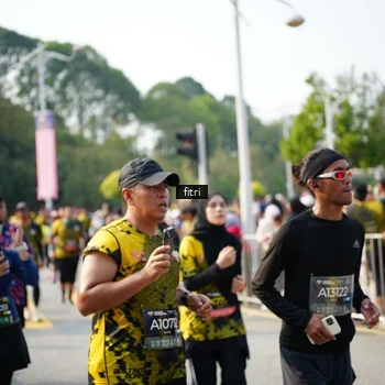 Runner Photo 6354326