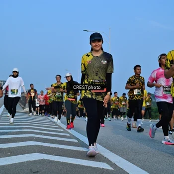 Runner Photo 6354328