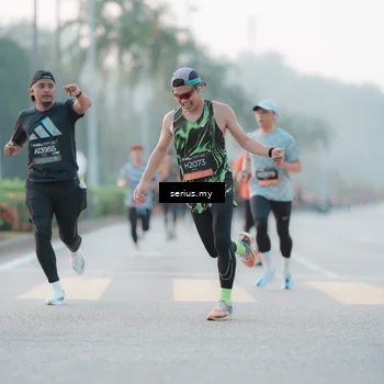 Runner Photo 6354332