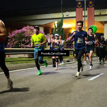 Runner Photo 6354334