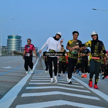 Runner Photo 6354340