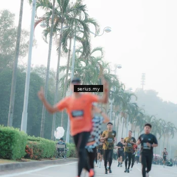 Runner Photo 6354344