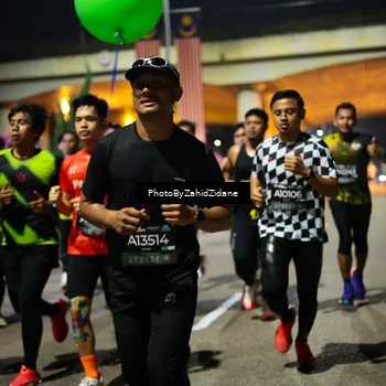 Runner Photo 6354350