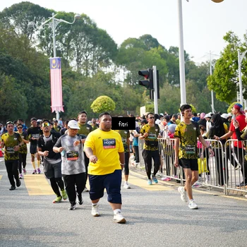 Runner Photo 6354367
