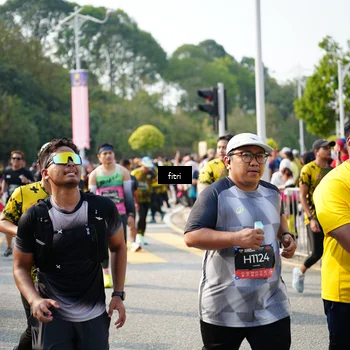 Runner Photo 6354388