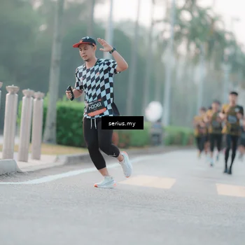 Runner Photo 6354392