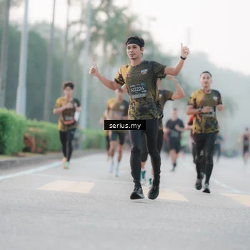 Runner Photo 6354415