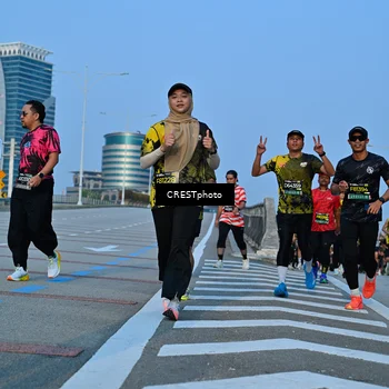 Runner Photo 6354420