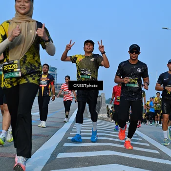 Runner Photo 6354451
