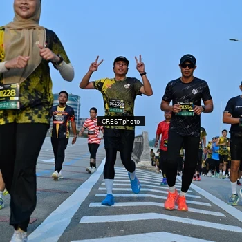 Runner Photo 6354464