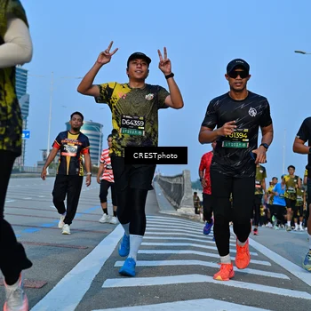 Runner Photo 6354478