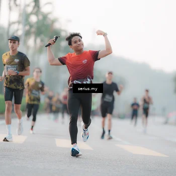 Runner Photo 6354486