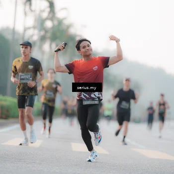 Runner Photo 6354500