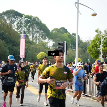Runner Photo 6354515