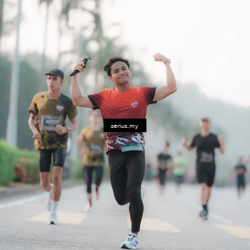 Runner Photo 6354517