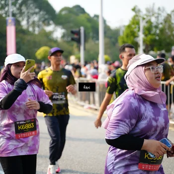 Runner Photo 6354525