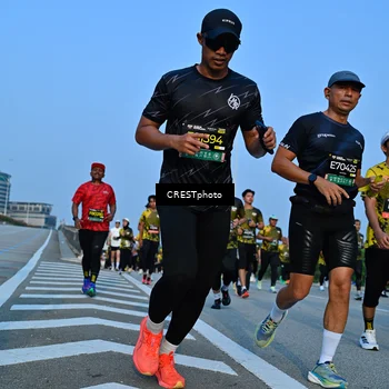 Runner Photo 6354526